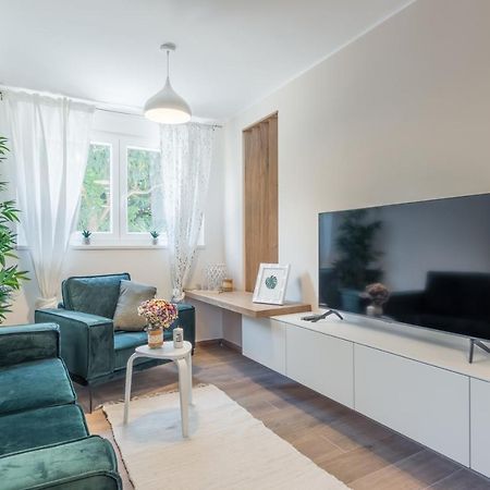 Apartment Norah With Private Parking بولا المظهر الخارجي الصورة