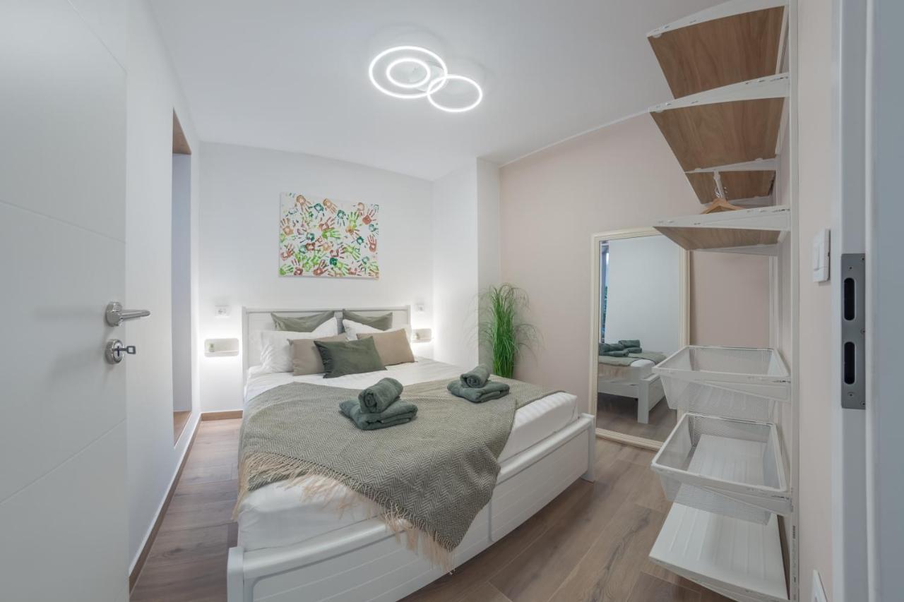 Apartment Norah With Private Parking بولا المظهر الخارجي الصورة