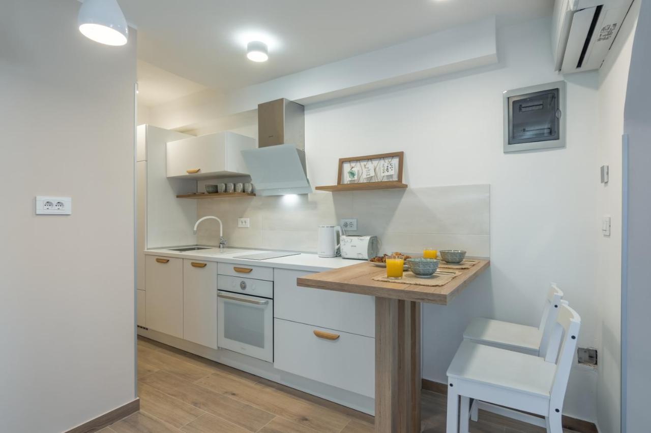 Apartment Norah With Private Parking بولا المظهر الخارجي الصورة